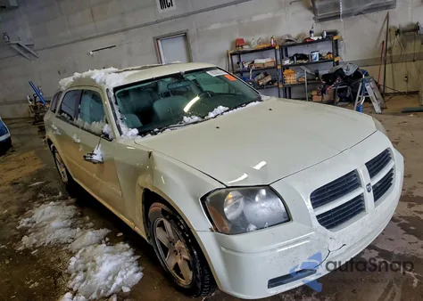 2005 Dodge Magnum Sxt z USA, uszkodzony, nr VIN 2D4FV48V75H529504